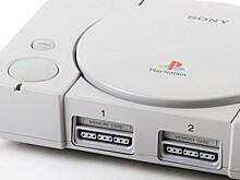 Инженер создал первую в истории кастомную материнскую плату для PlayStation 1