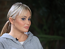 Дана Борисова выдала грязную подноготную менеджера Дмитрия Диброва, соблазнившего ее 18-летняя дочь: "Дряхлеющий любовник, жил на вокзале"