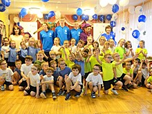 «Динамо» устроило праздник для детей московского лицея