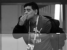 «Болгары тоже плачут» - Стоичков считает себя виновным в смерти Марадоны и не может себе это простить