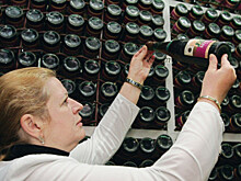 Минфин предложил упростить порядок получения акцизных марок на алкоголь