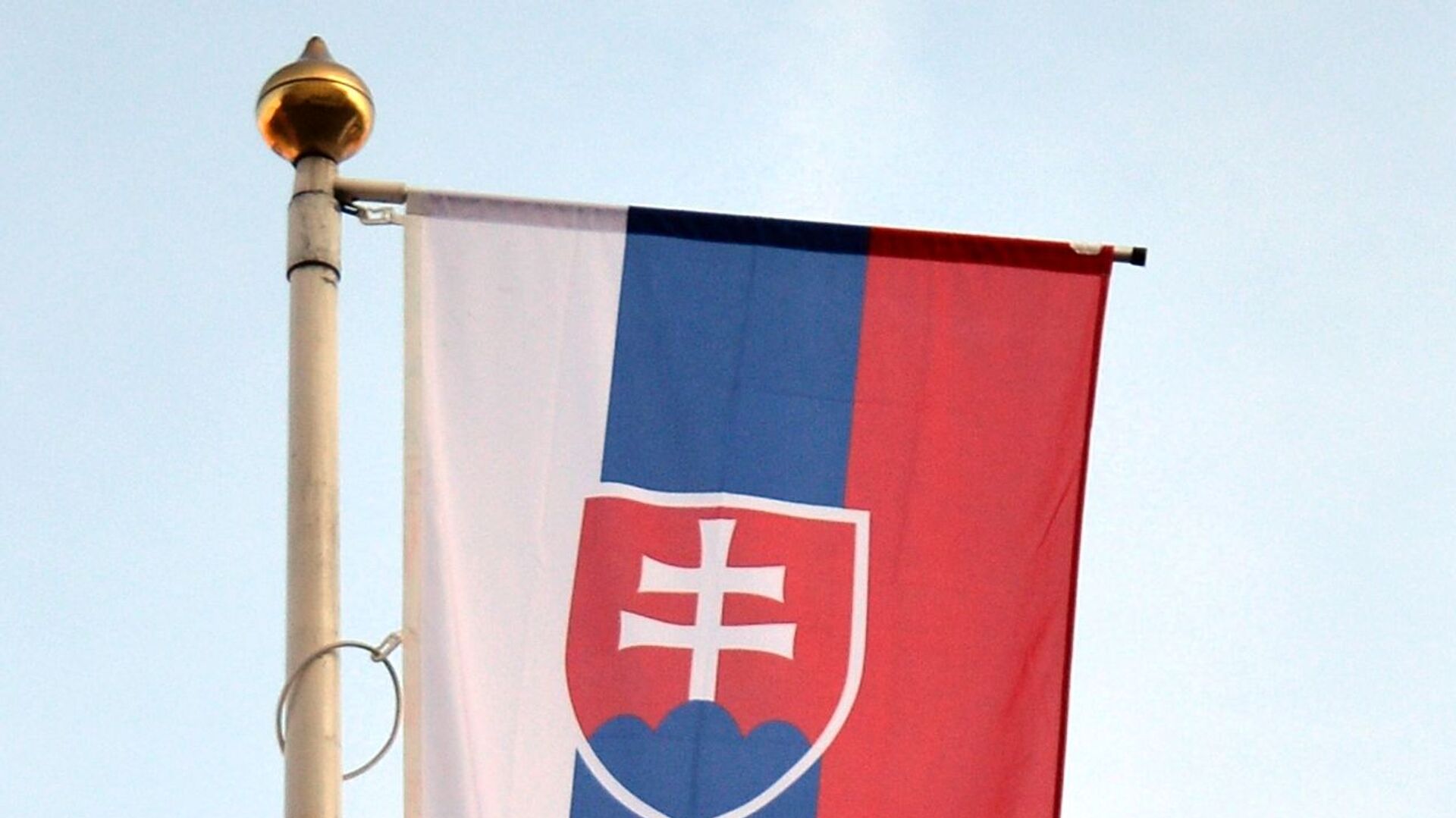 Словакия отвергла миграционный пакт ЕС