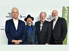 Spinal Tap воссоединились и сыграли с Элвисом Костелло (Видео)