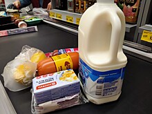 Экономист Антонов: продукты питания в России за год подорожали на 50-100%