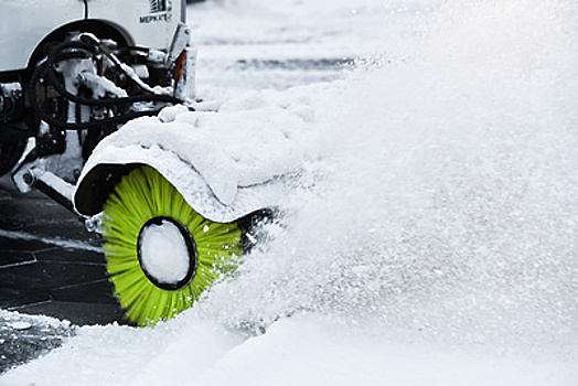 Рекордные 6,2 тыс. единиц техники и 25 тыс. рабочих будут устранять последствия снегопада в Подмосковье