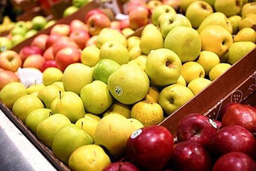 Российские торговые сети столкнулись с задержками поставок фруктов и овощей