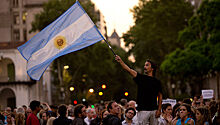 Центробанк Аргентины поднял ключевую ставку до 60%