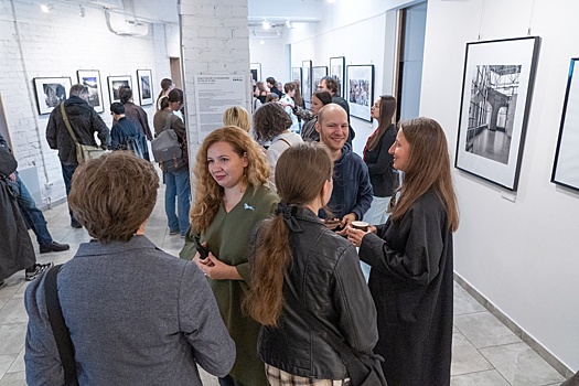 В Петербурге открылась фотовыставка "Дыхание дома"