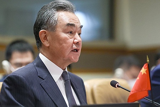 В Китае заявили, что не смирятся с угрозами США в адрес отношений c Россией