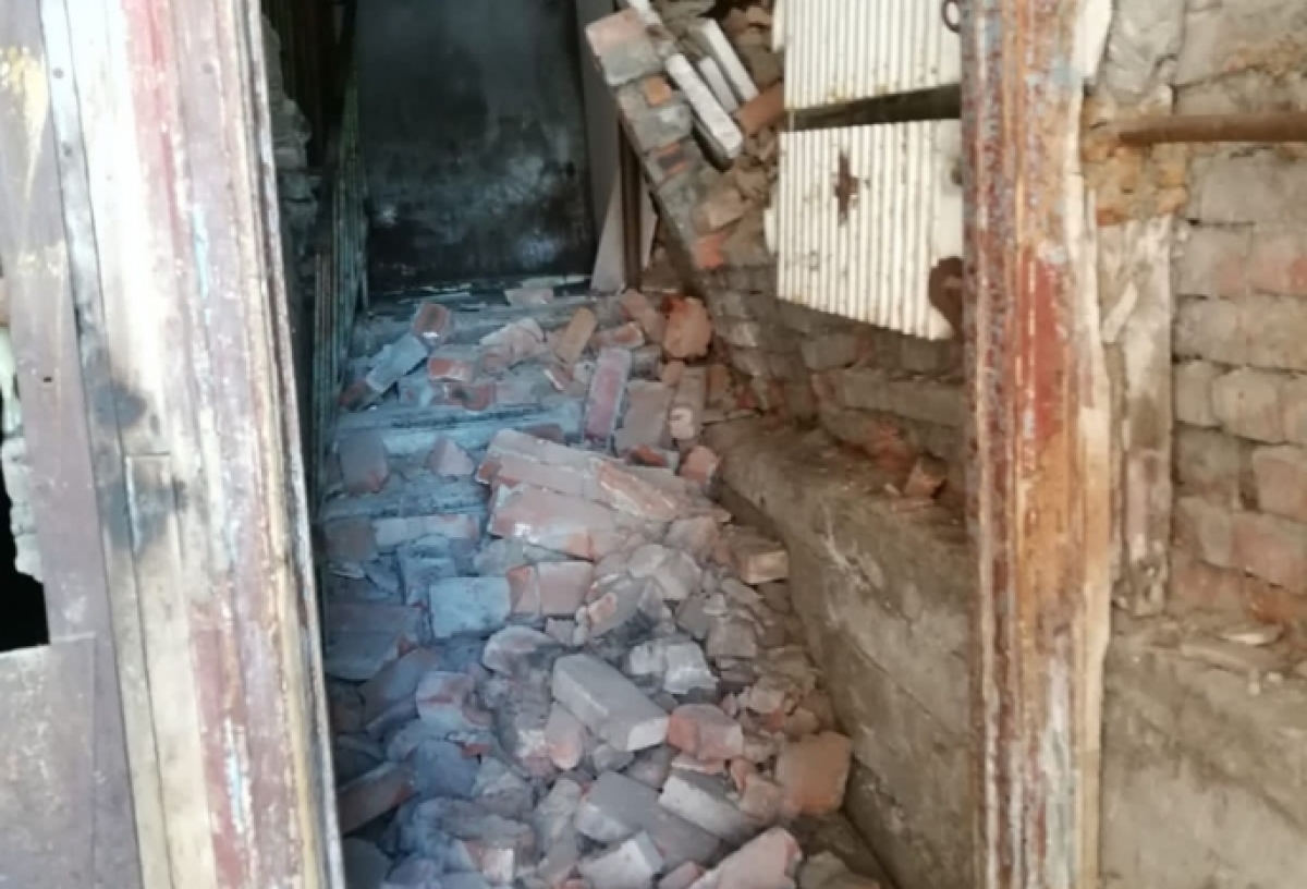 В Омске решили снести разрушающийся многоквартирный дом на Энергетиков