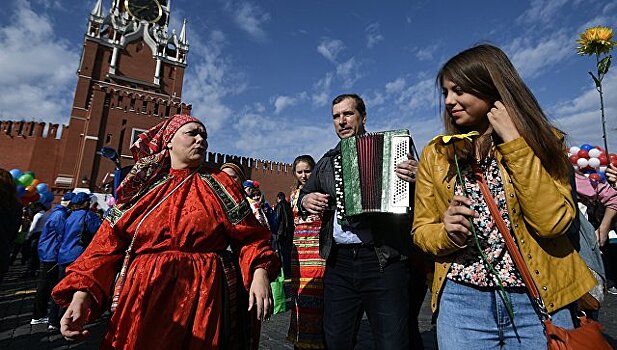 В центре Москвы стартовала акция, посвященная Дню труда