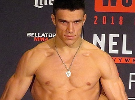 Вадим Немков замучил экс-чемпиона Лиама Макгири на Bellator 194