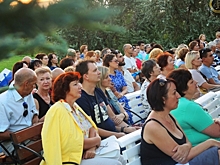 В Белгороде завершаются «НеслуЧАЙные встречи 2018»