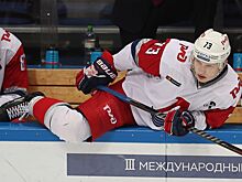 Защитник «Локомотива» Черепанов оштрафован за силовой приём на Хохрякове