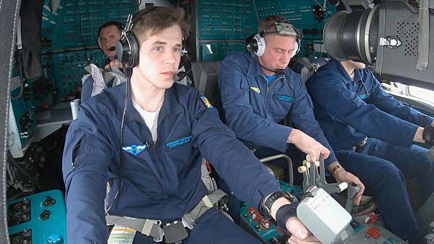 Первые полеты: курсанты Краснодарского училища сели за штурвалы Ил-76