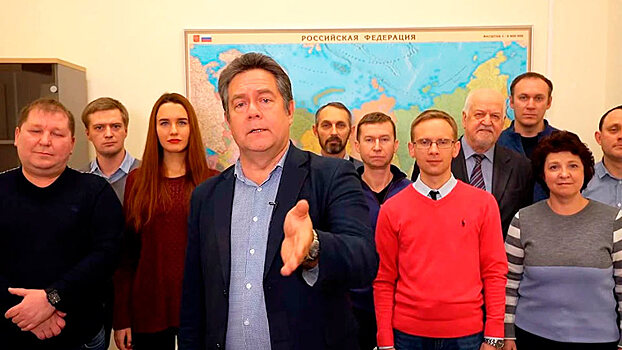 Платошкин поздравил Бондаренко с улучшением благосостояния, «громкий» депутат-коммунист удачно оседлал протестную волну