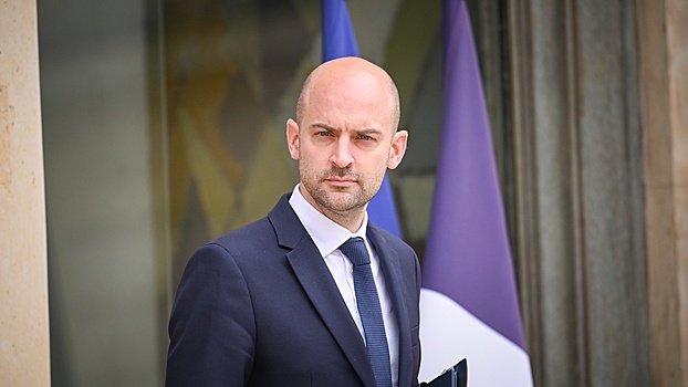 Глава МИД Франции заявил, что Париж ищет новых партнеров