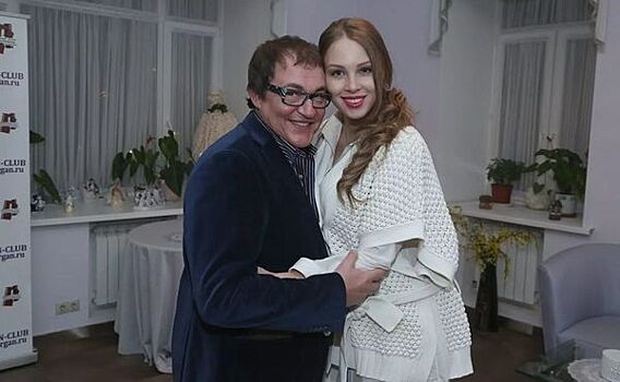 Дибров и его жена прогуливались в Стамбуле эпицентре будущего взрыва незадолго до трагедии