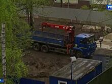 Москвичи дежурят по ночам, пытаясь не допустить стройки под окнами