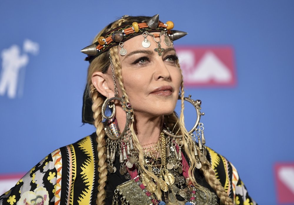 Sky News: Певица Мадонна попала в реанимацию из-за серьезной бактериальной инфекции