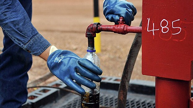 Сбербанк назвал цену на нефть в 2016 году