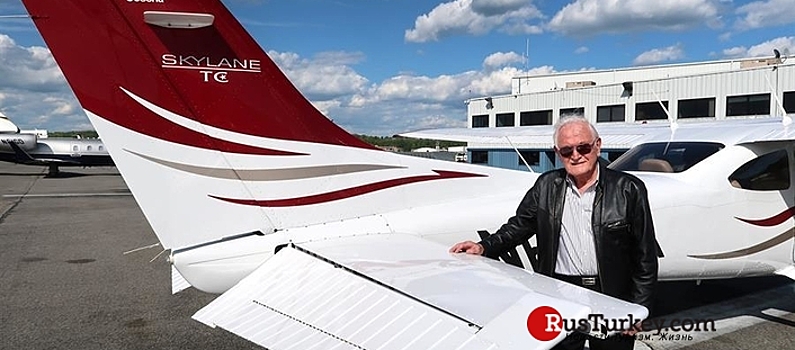 84-летний турецкий пилот покоряет небо Америки
