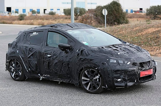 Nissan Micra нового поколения впервые замечен на тестах