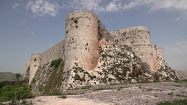 В Сирии начали восстанавливать древний замок Крак-де-Шевалье