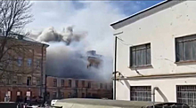 В Твери горит здание НИИ-2 Минобороны: один человек погиб, 17 пострадали