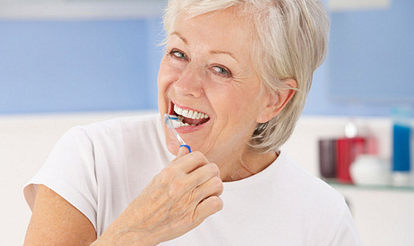 Как связаны чистка зубов и развитие слабоумия