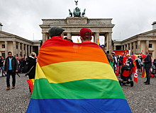 В Германии подписан закон о легализации однополых браков
