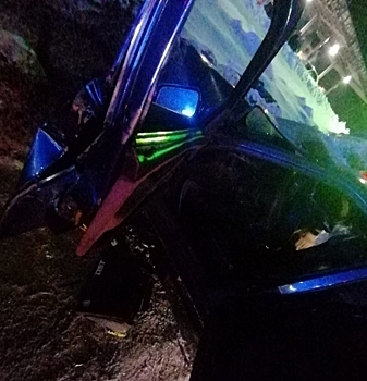 Два человека попали в реанимацию после жесткого лобового ДТП в Кузбассе