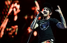 Universal экранизирует мемуары вокалиста Red Hot Chili Peppers Энтони Кидиса
