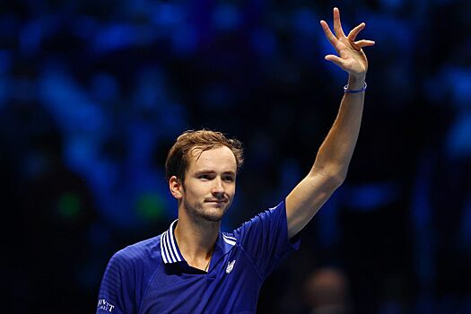 Медведев — Корда: Даниил одержал победу на тай-брейке во втором сете