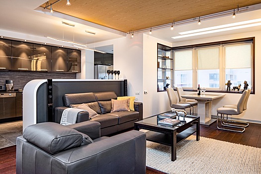 С перспективой: интерьер квартиры на верхнем этаже новостройки