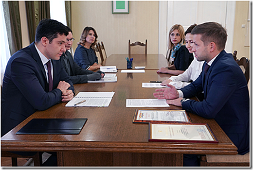 Губернатор Алиханов встретился с главой Росимущества Пристансковым