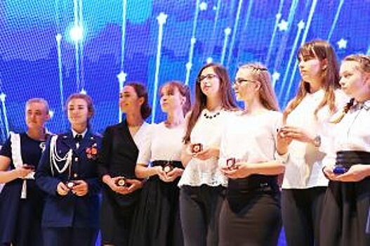 В Ставрополе более 300 одиннадцатиклассников получили медали