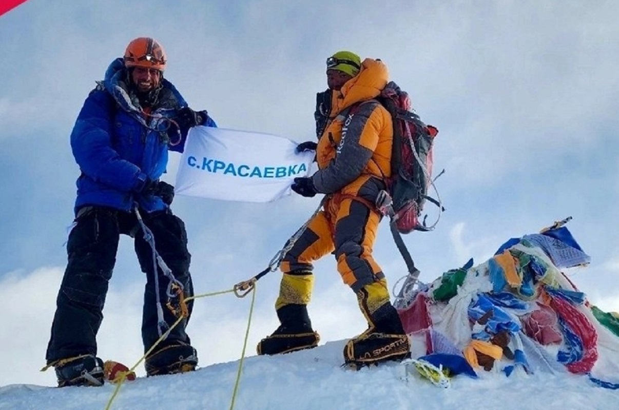 Уроженец Мордовии в мае покорил Эверест