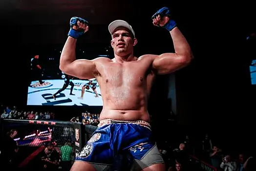 Bellator 293: Голм против Джеймса