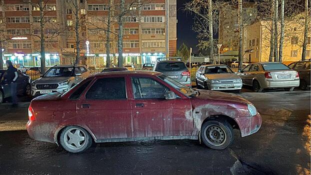 Женщину сбили на зебре в Вологде - пешеход госпитализирован