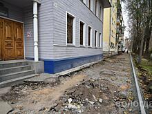 Общественники проверяют, как идет ремонт тротуаров в Вологде