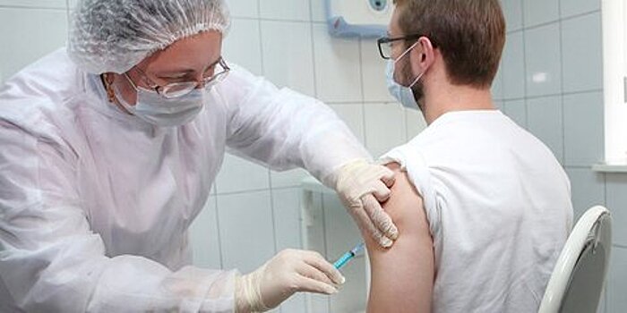 Пять тысяч человек уже записались на прививку от COVID в Москве - Собянин