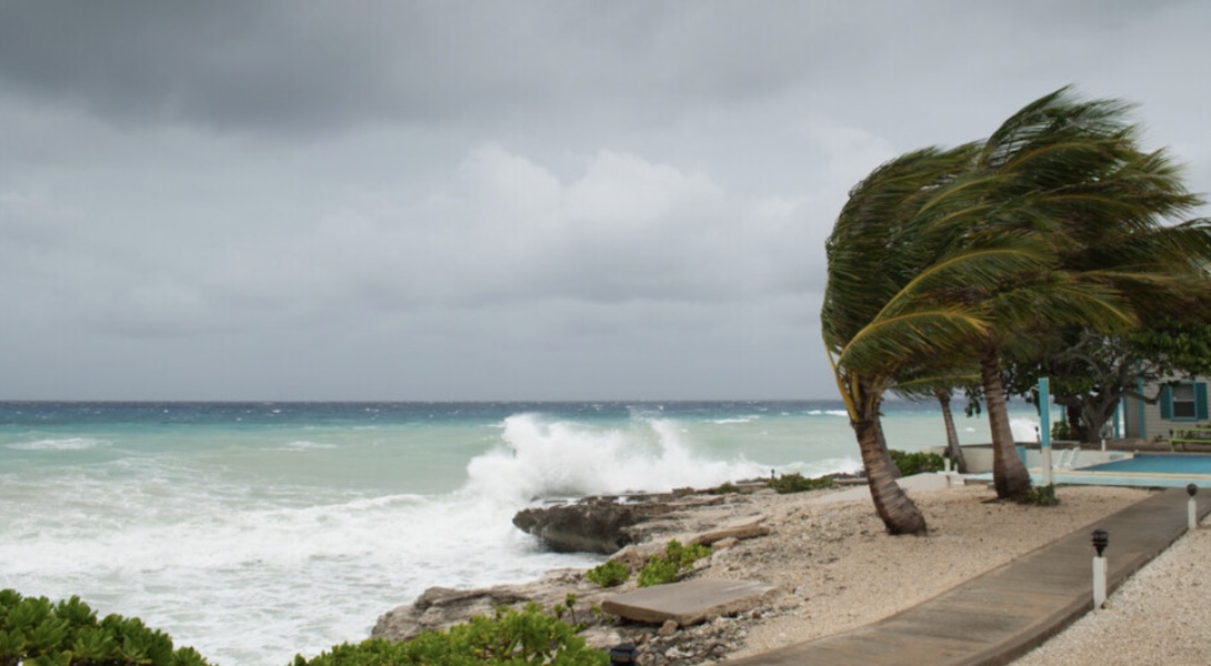 Атлантике предрекли чрезвычайный сезон ураганов