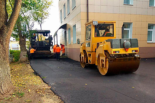 Власти Подмосковья рассказали о ремонте территорий у медучреждений