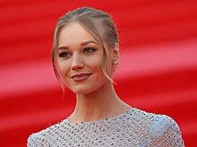 «Что за лысый персонаж»: Асмус впервые показала своего нового возлюбленного