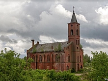 Кладбище с подземным ходом, и мистическая кирха под Славском