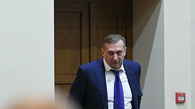 Глава федераций синхронного плавания и прыжков в воду Власенко выписан из больницы