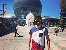 "Дарт Вейдер" сфотографировался у "Звезды смерти" в Астане