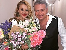 Варум трогательно поздравила Агутина