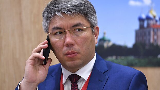 Приехавший на ВЭФ российский политик получил положительный тест на коронавирус